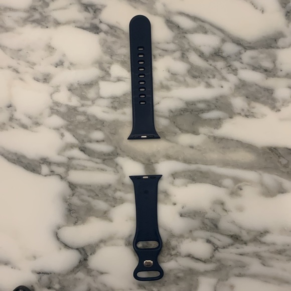 Free Unbranded band for iWatch 40mm - Picture 4 of 8